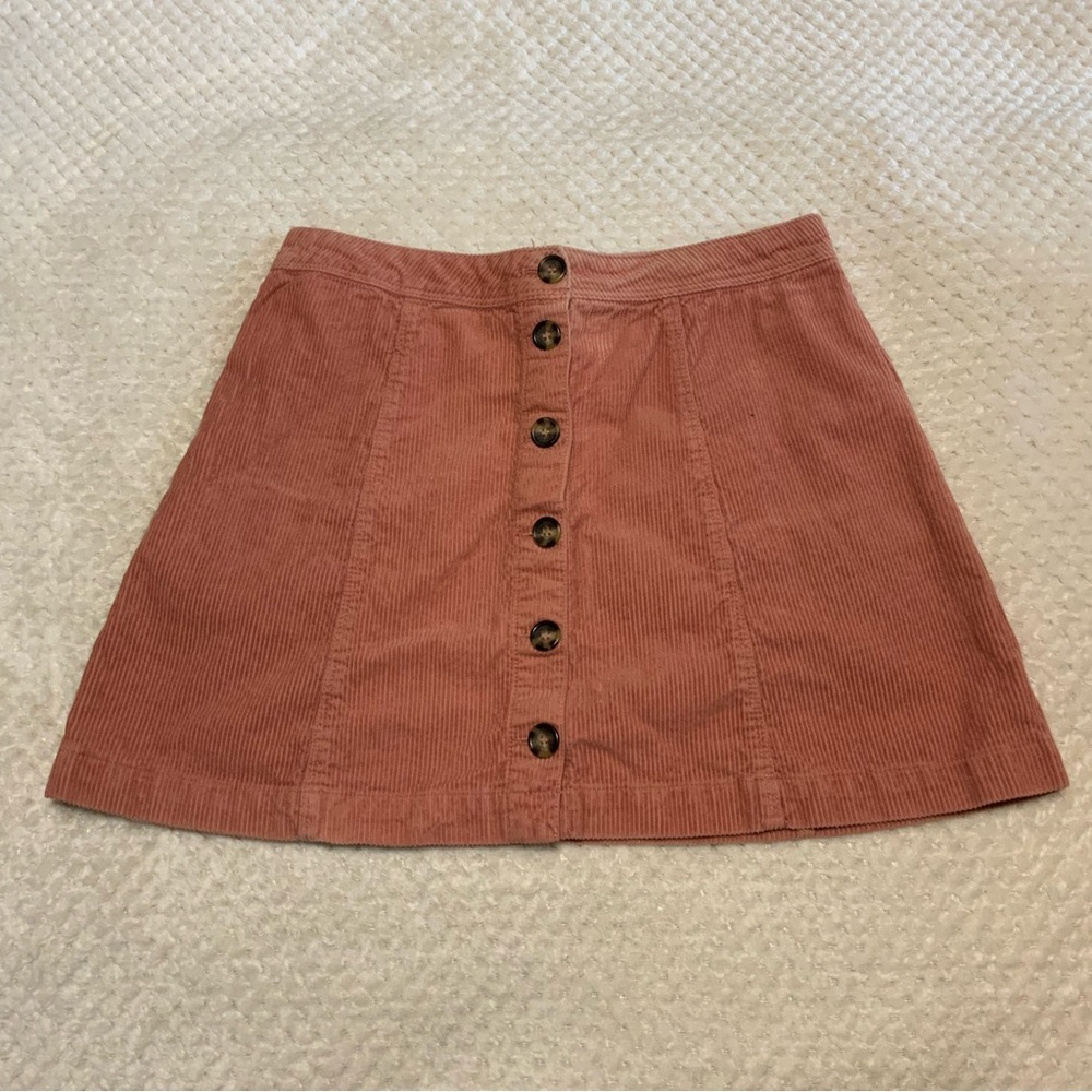H&M DIVIDED CORDUROY BUTTON FRONT SKIRT